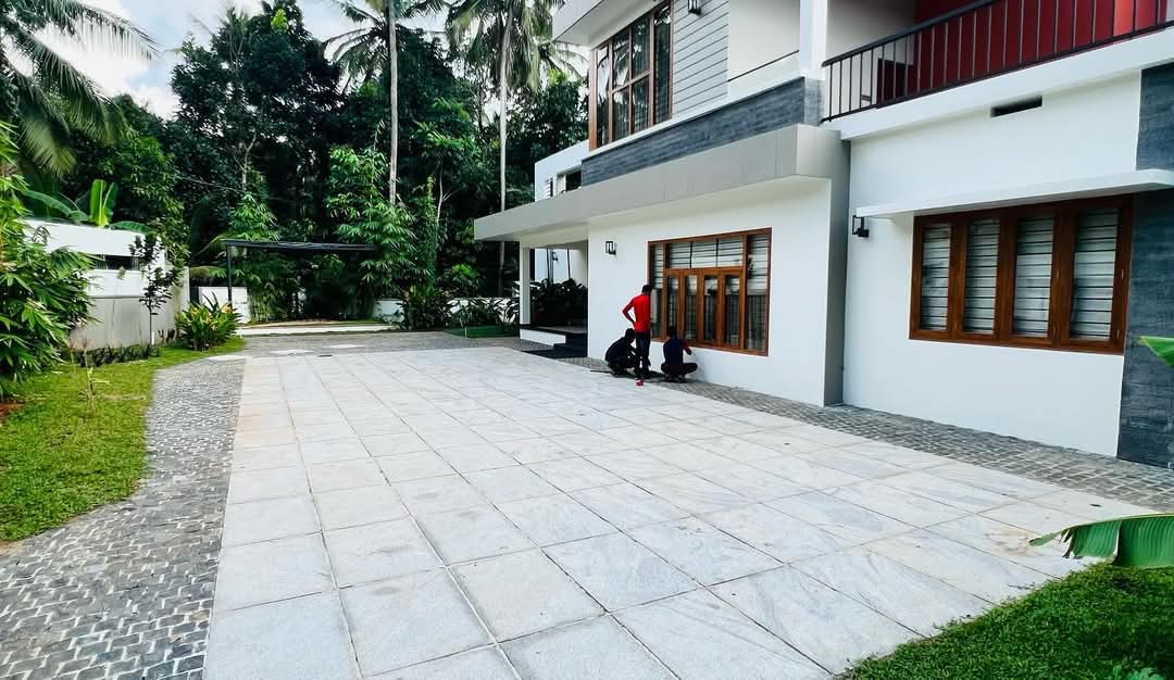 Dream Flora Landscaping & Natural Stone