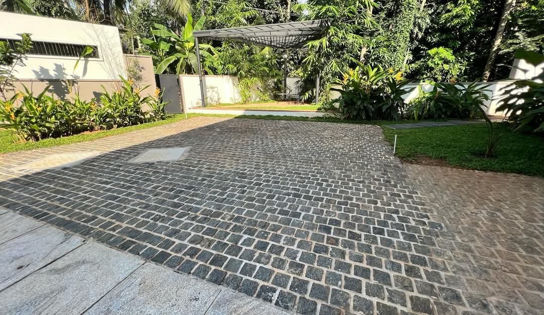 Dream Flora Landscaping & Natural Stone